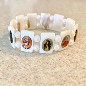White saints bracelet